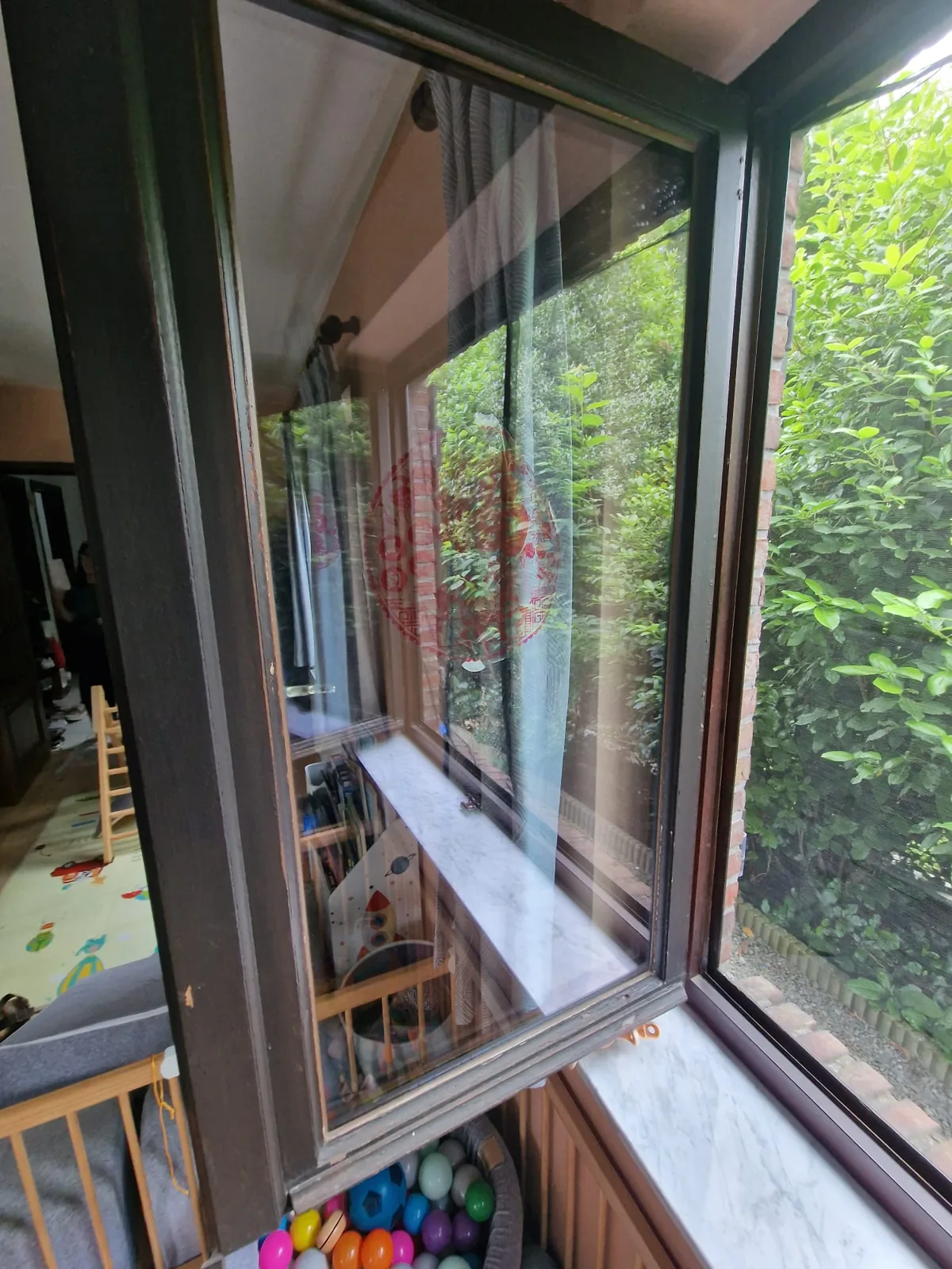 Vue de porte ou fenêtre pour le diagnostic de la menuiserie