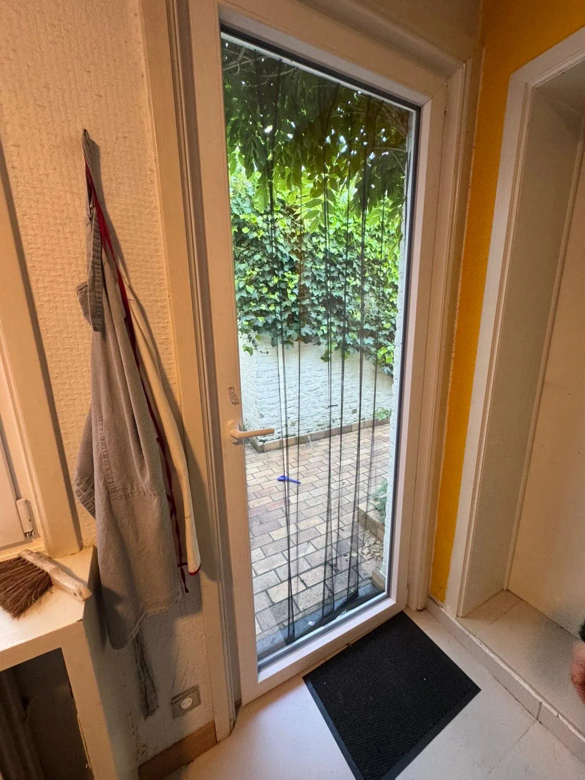 Vue de porte ou fenêtre pour le diagnostic de la menuiserie