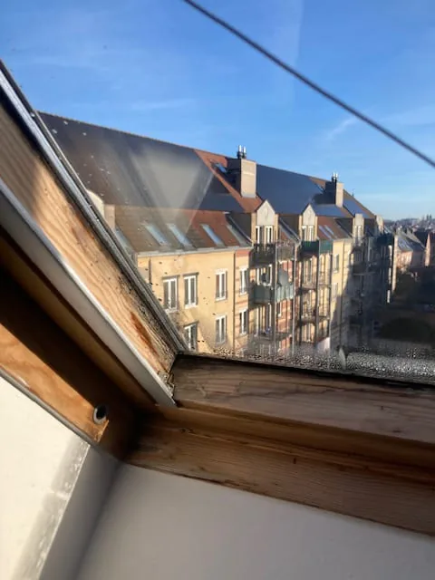 Vue de porte ou fenêtre pour le diagnostic de la menuiserie