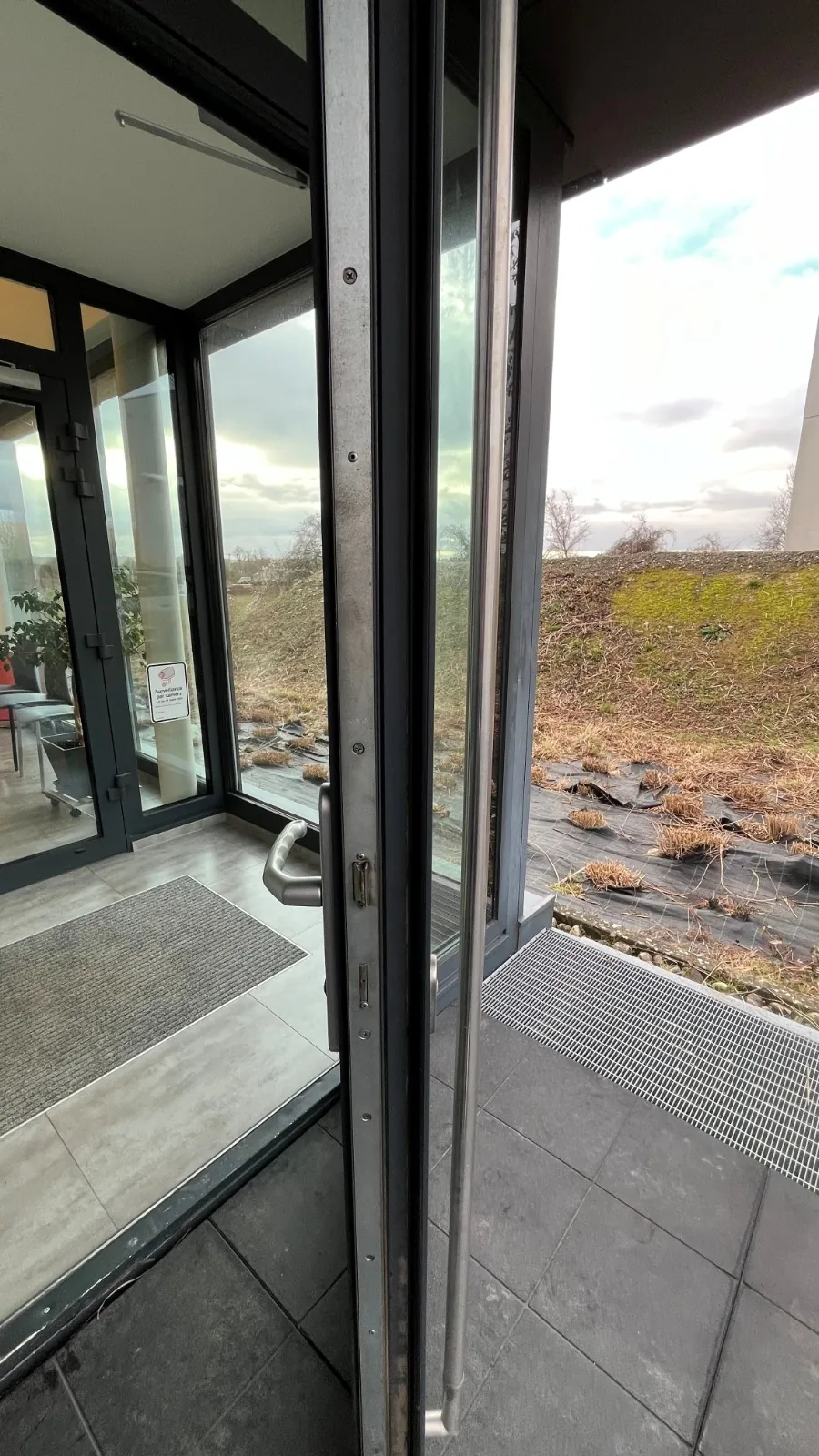 Vue de porte ou fenêtre pour le diagnostic de la menuiserie