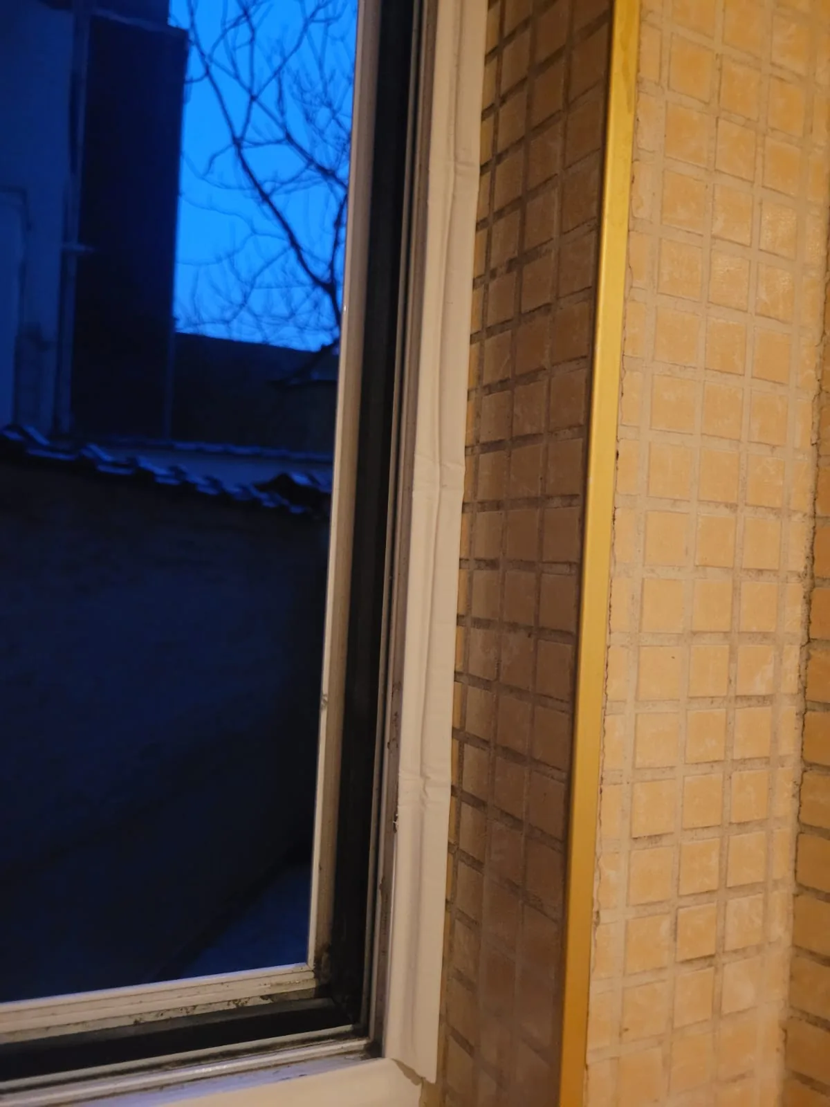 Vue de porte ou fenêtre pour le diagnostic de la menuiserie