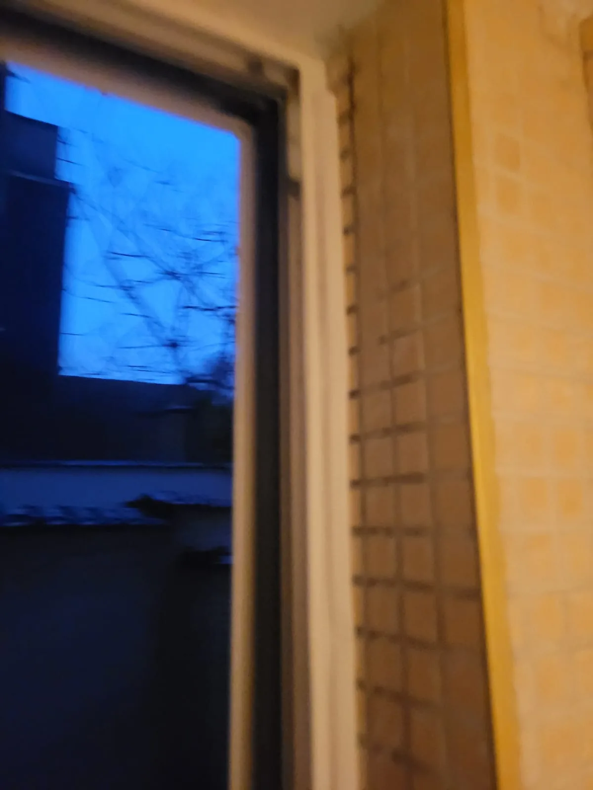 Vue de porte ou fenêtre pour le diagnostic de la menuiserie